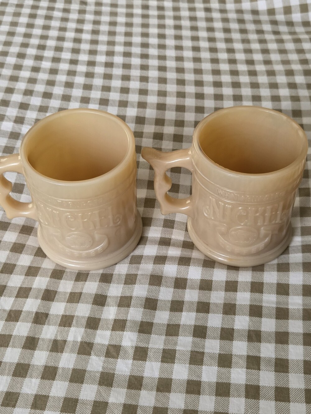 Vintage Set Of 2 Whataburger Buffalo Nickel Mugs, Butterscotch Milk Glass Pistol - Picture 5 of 13
